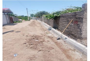 اجرای جدول و کانیو در کوچه حشمت توسط شهرداری لوندویل