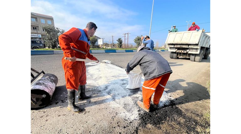 نصب سرعت کاه در تقاطع سهراب محله